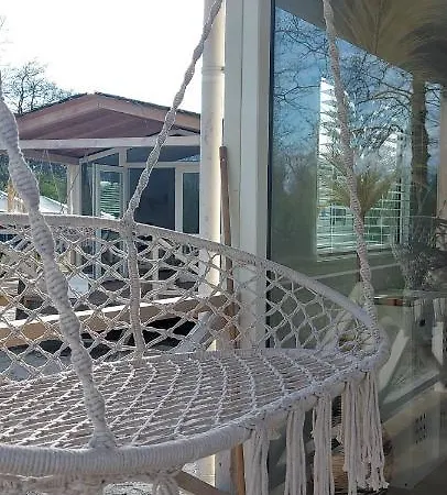 Strandhuisje Campsite *